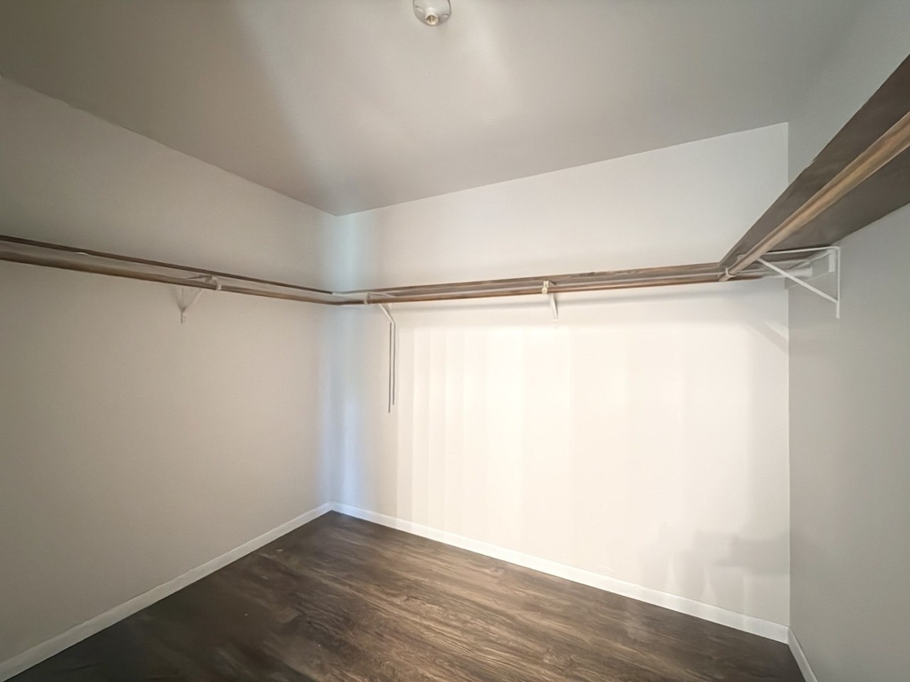 7826 Dunham Road - Photo 19