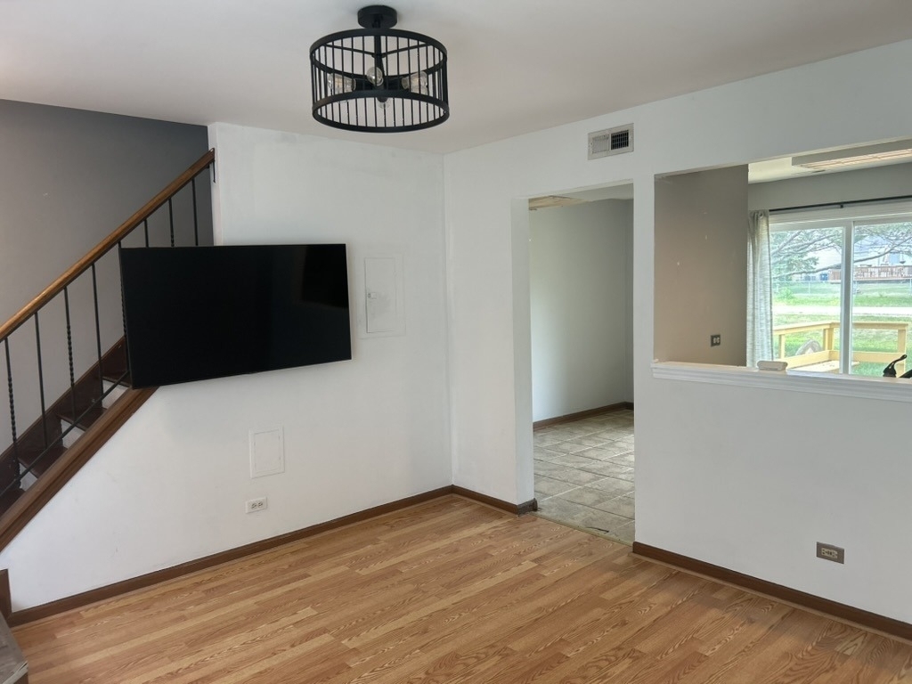 2732 Wilshire Court - Photo 4
