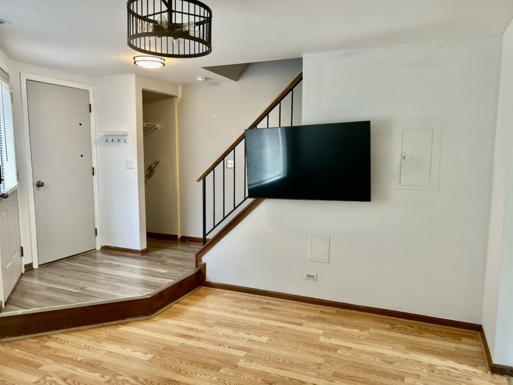 2732 Wilshire Court - Photo 1