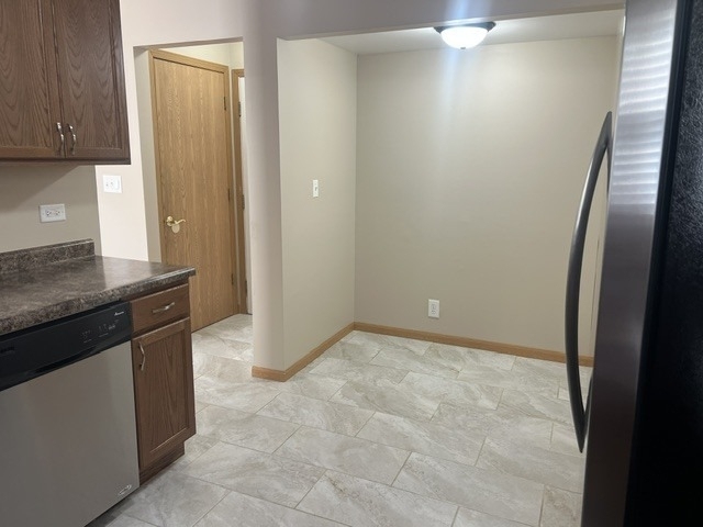 2213 Carpenter Avenue - Photo 9