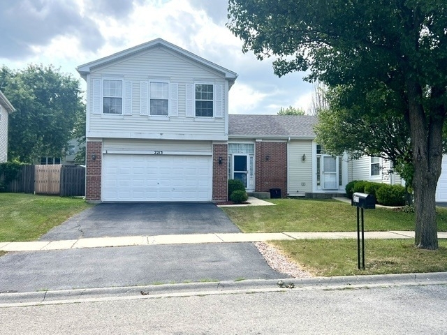2213 Carpenter Avenue - Photo 0