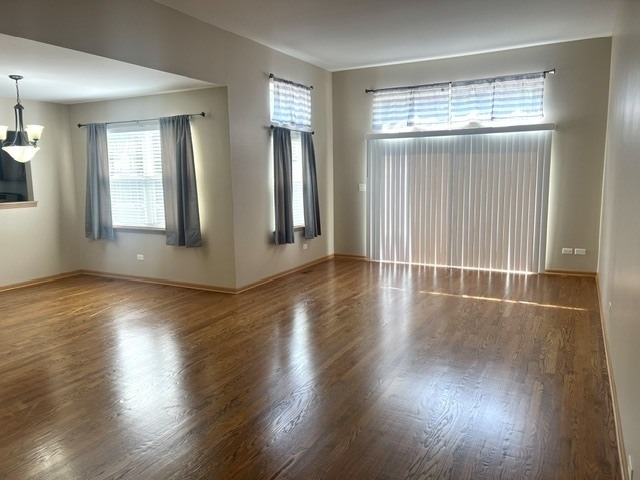 2213 Carpenter Avenue - Photo 2