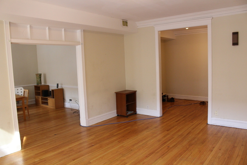 5436 S Harper Avenue - Photo 1