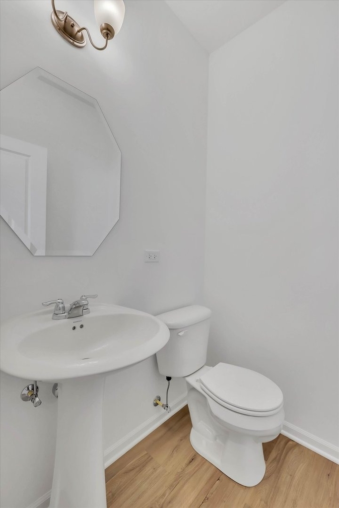 1078 Bogart Street - Photo 21