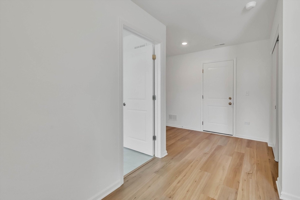 1078 Bogart Street - Photo 22