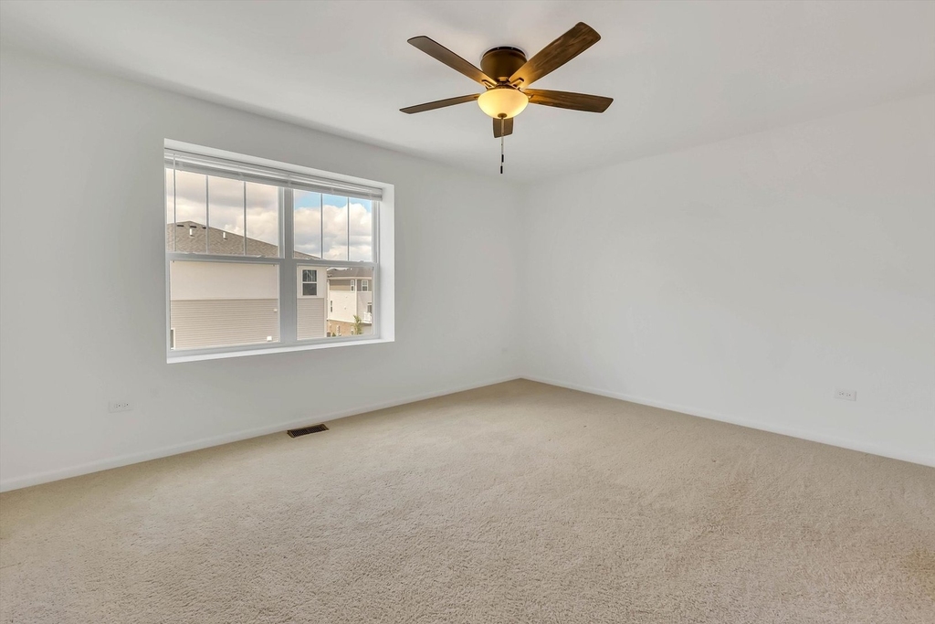 1078 Bogart Street - Photo 13