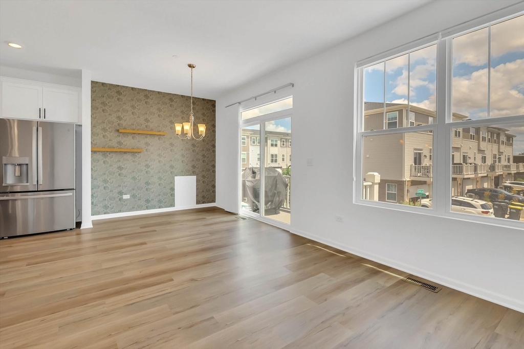 1078 Bogart Street - Photo 12