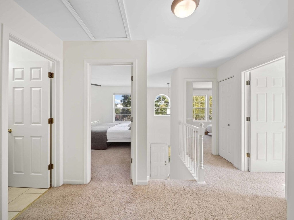 2521 Waterford Lane - Photo 9