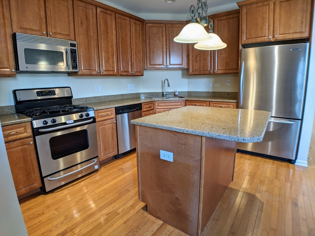 385 Bradbury Lane - Photo 8
