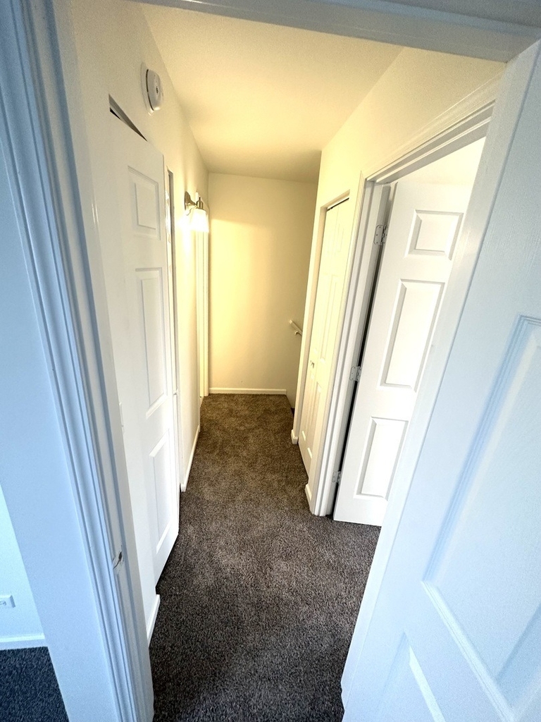 923 Four Seasons Boulevard - Photo 12