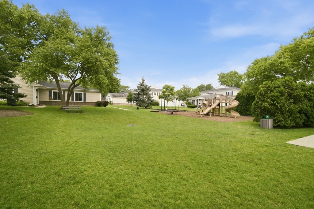 1306 Cove Drive - Photo 14