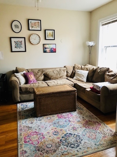 3917 N Southport Avenue - Photo 2
