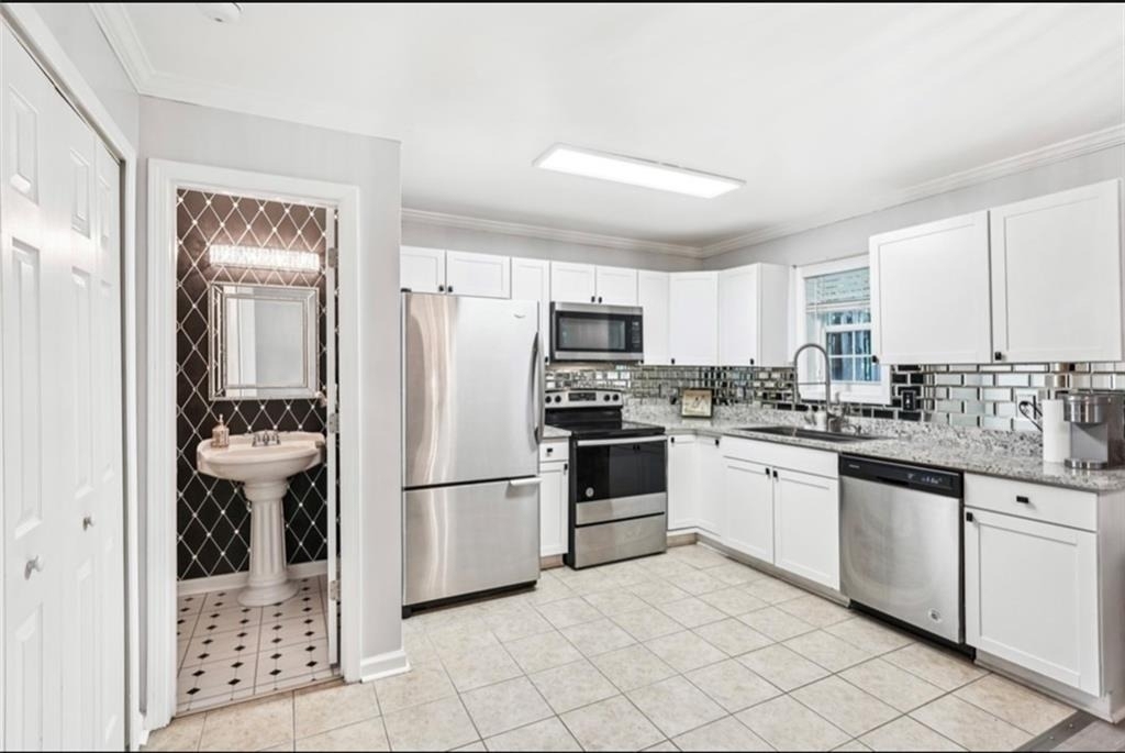 204 Summer Place - Photo 7