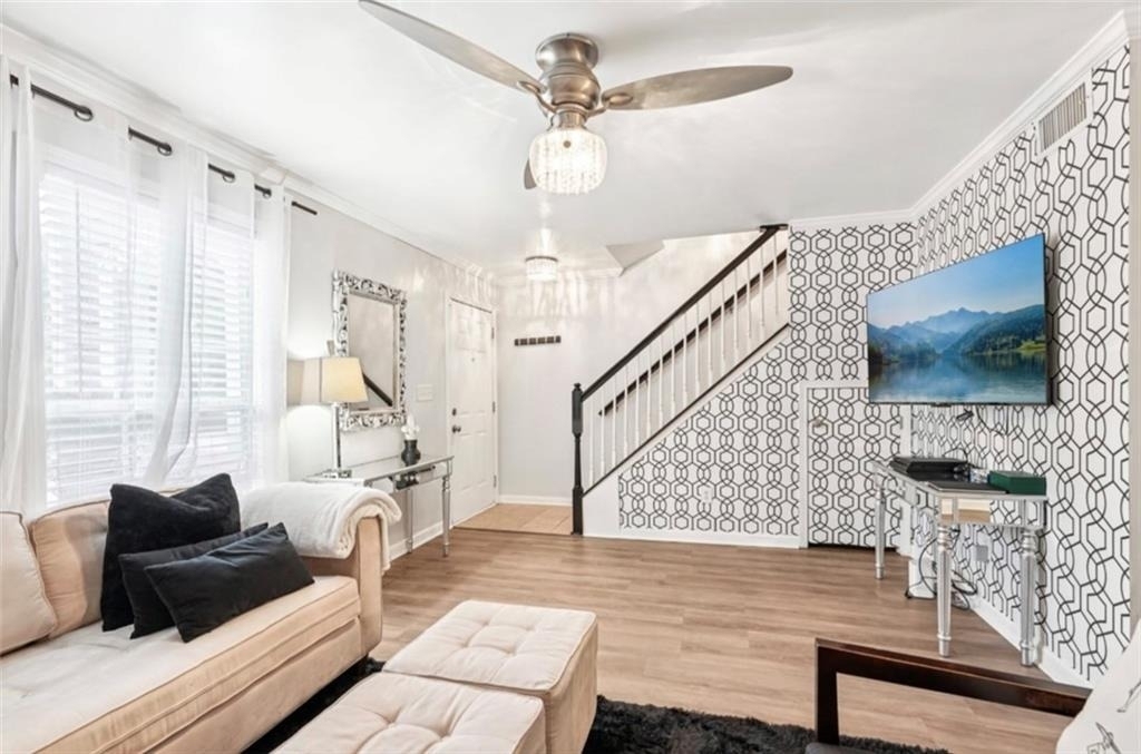 204 Summer Place - Photo 9