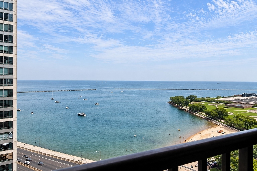 530 N Lake Shore Drive - Photo 25