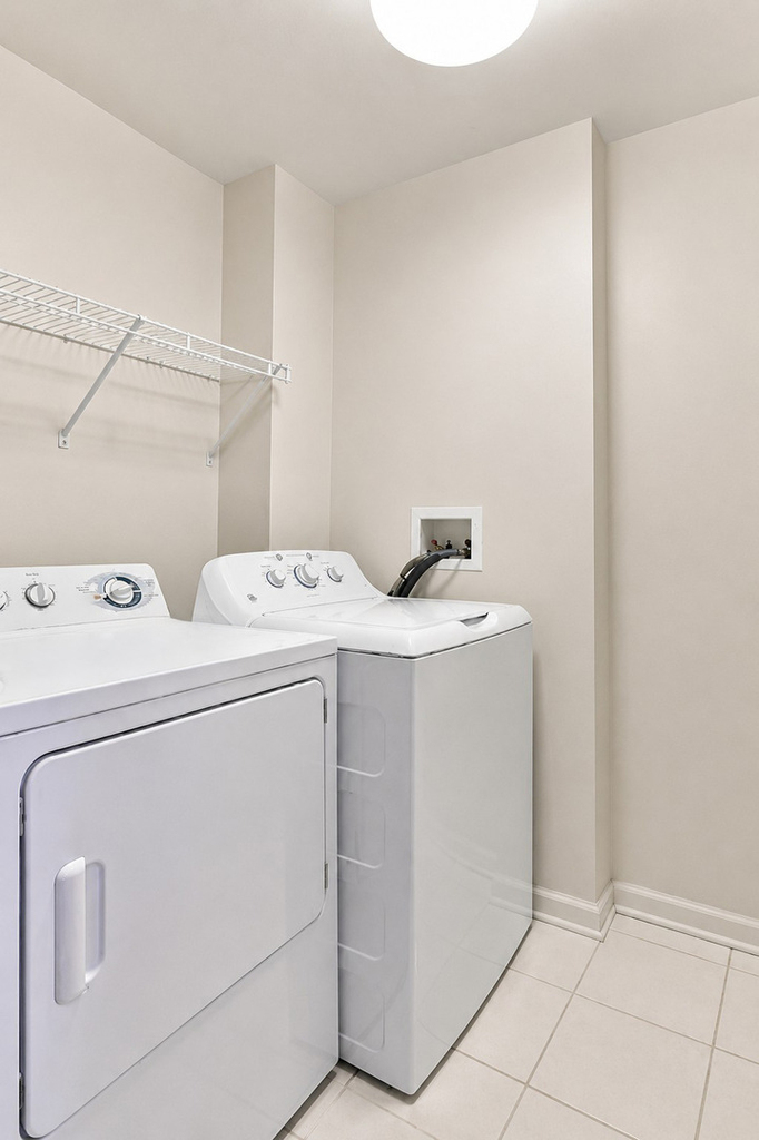 530 N Lake Shore Drive - Photo 41