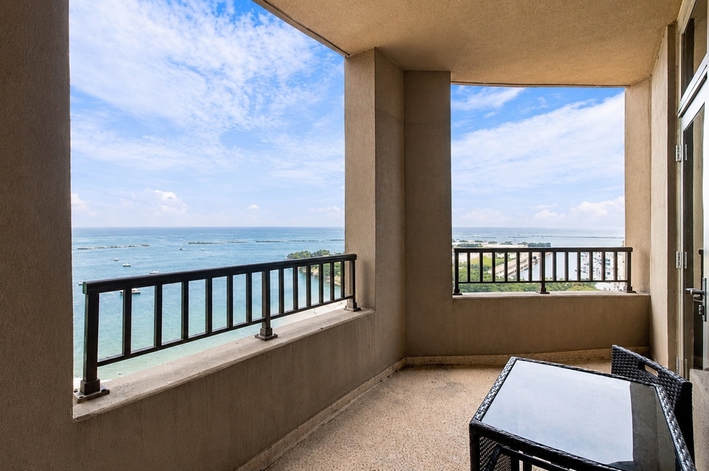 530 N Lake Shore Drive - Photo 24