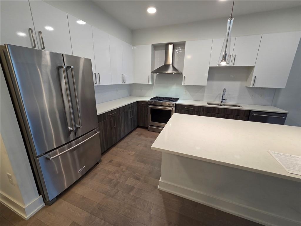 775 Juniper Street Ne - Photo 1