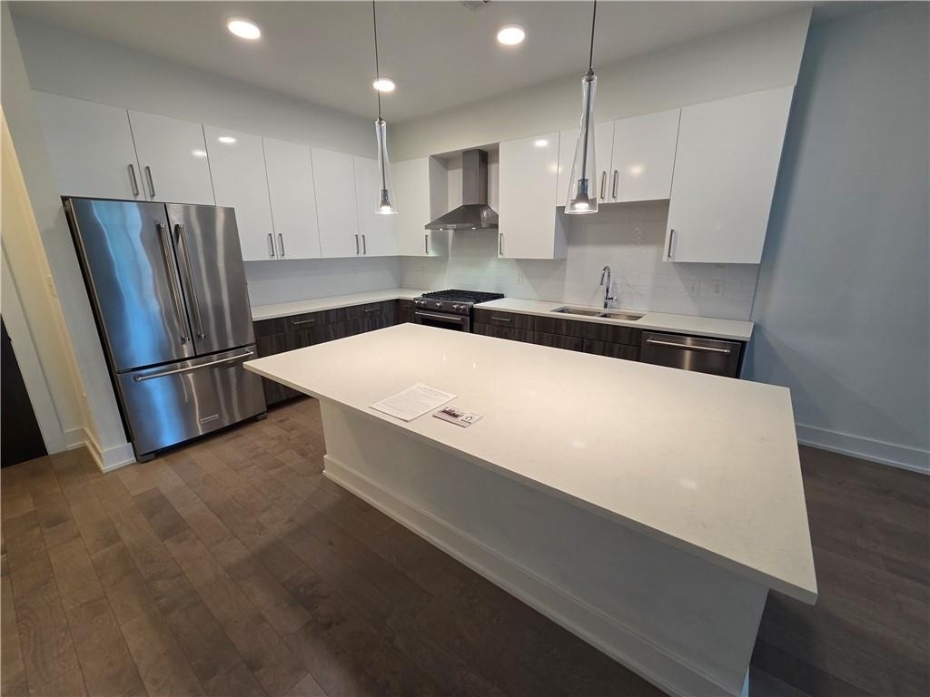 775 Juniper Street Ne - Photo 2