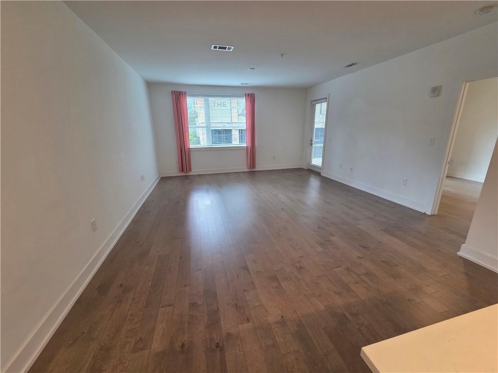 775 Juniper Street Ne - Photo 6