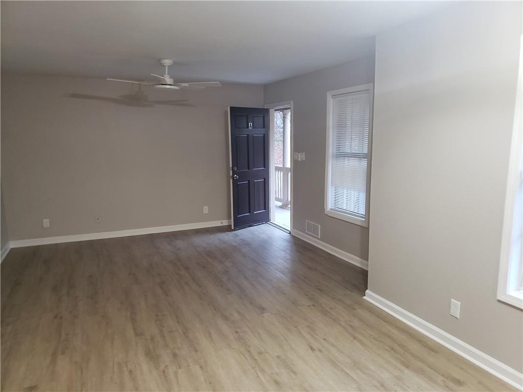 4911 Valley Dale Drive Sw - Photo 2