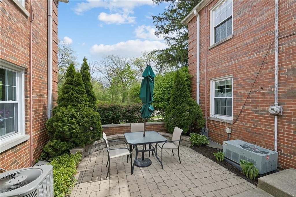 310 Jackson Avenue - Photo 23
