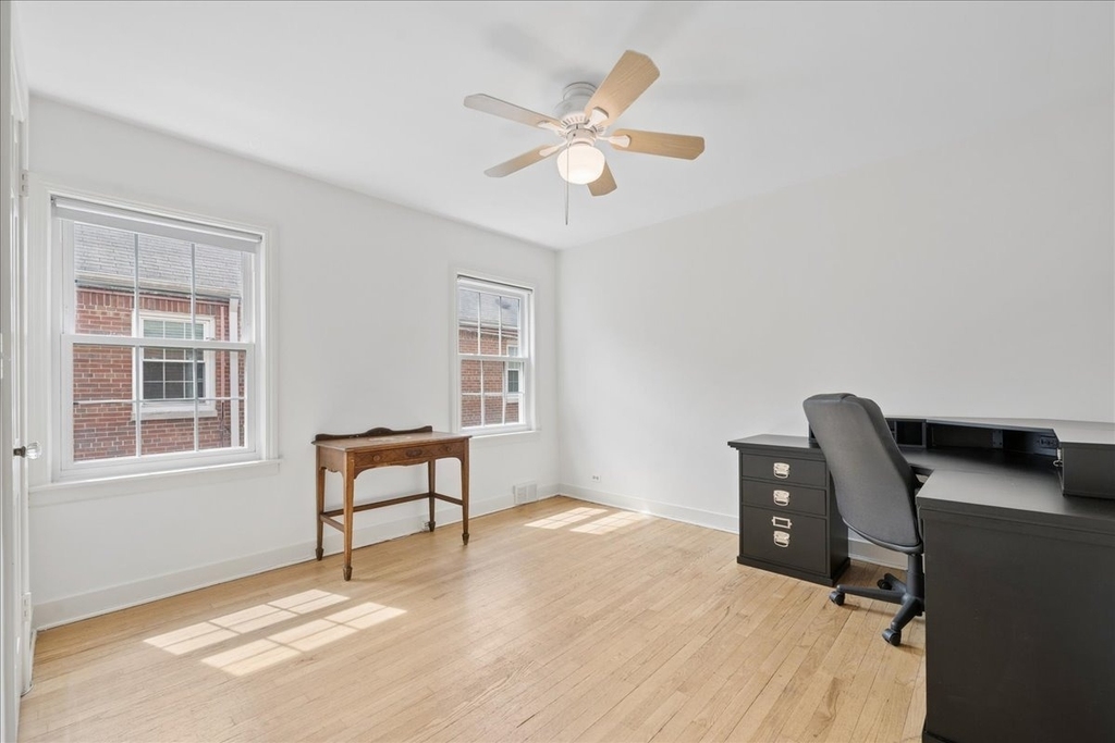 310 Jackson Avenue - Photo 13