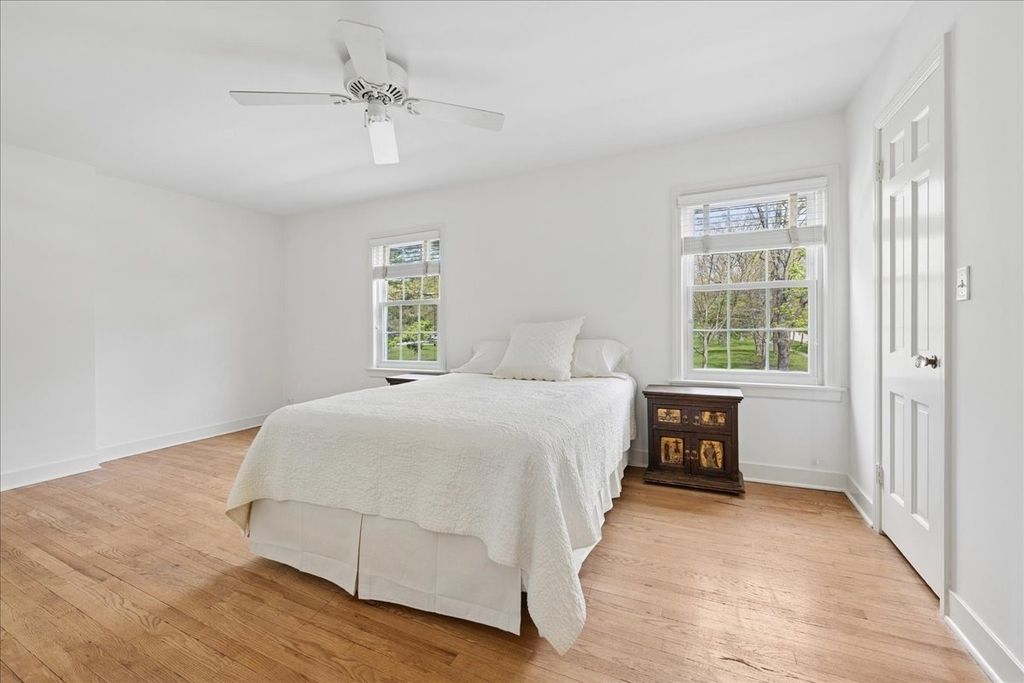310 Jackson Avenue - Photo 10
