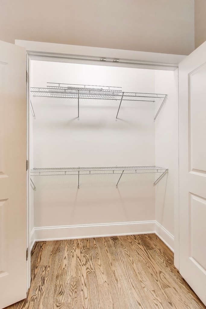 1429 W Grand Avenue - Photo 17
