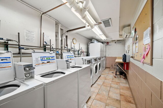 1339 N Dearborn Street - Photo 9