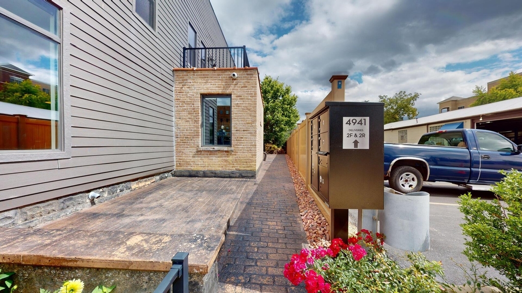 4941 Main Street - Photo 22