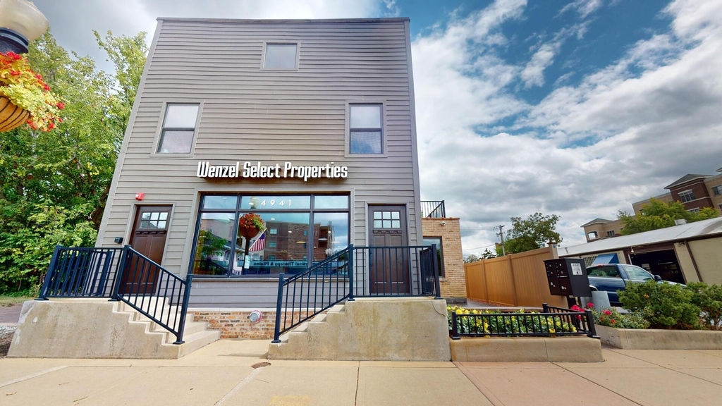 4941 Main Street - Photo 1