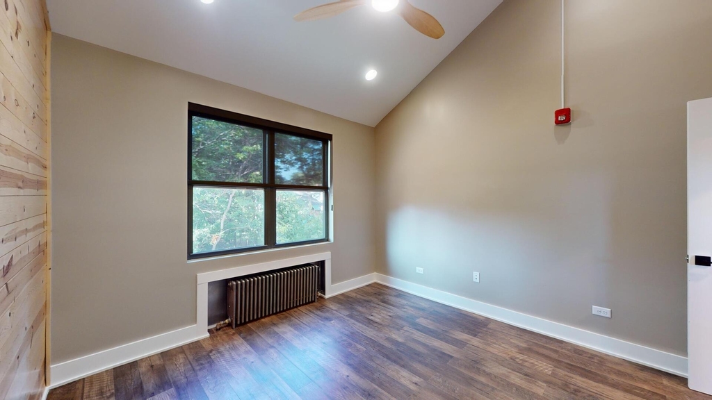 4941 Main Street - Photo 16