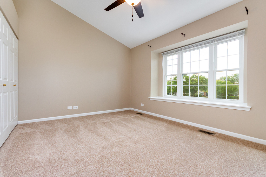 2316 Highland Court - Photo 16