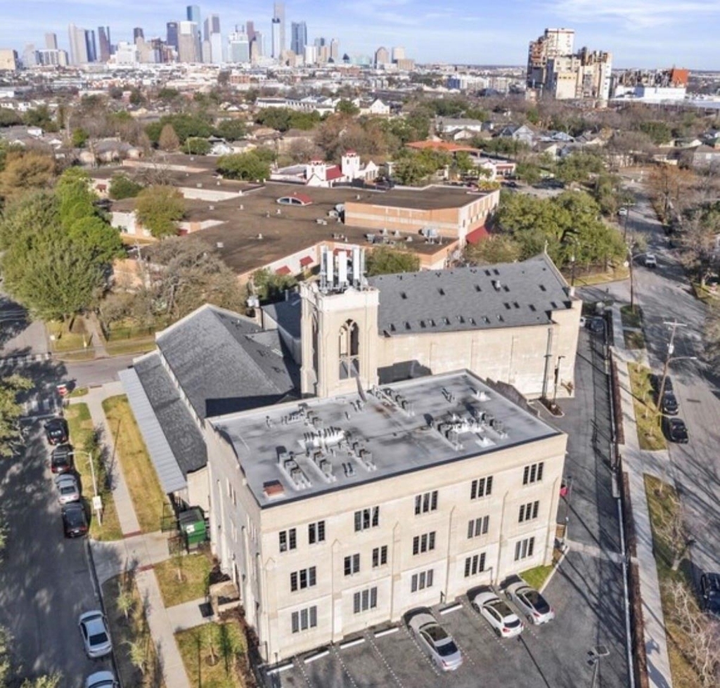 4411 Dallas Street - Photo 1