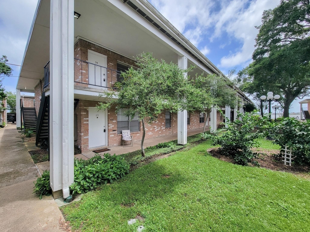 3535 Nasa Rd 1 - Photo 29