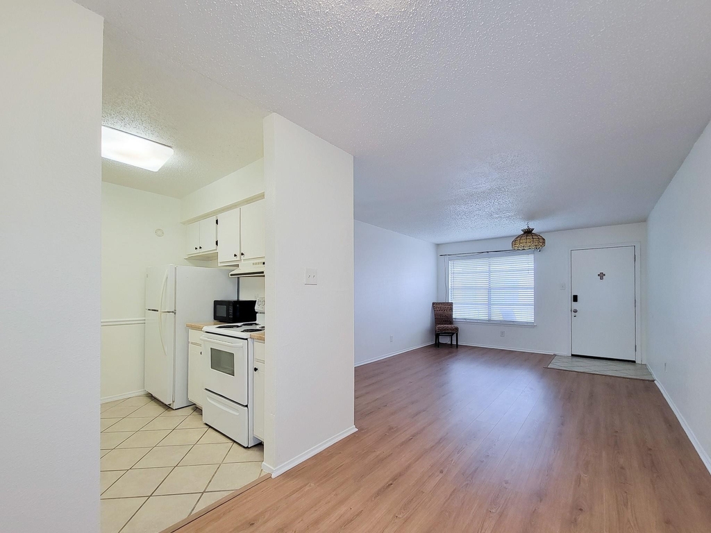 3535 Nasa Rd 1 - Photo 13