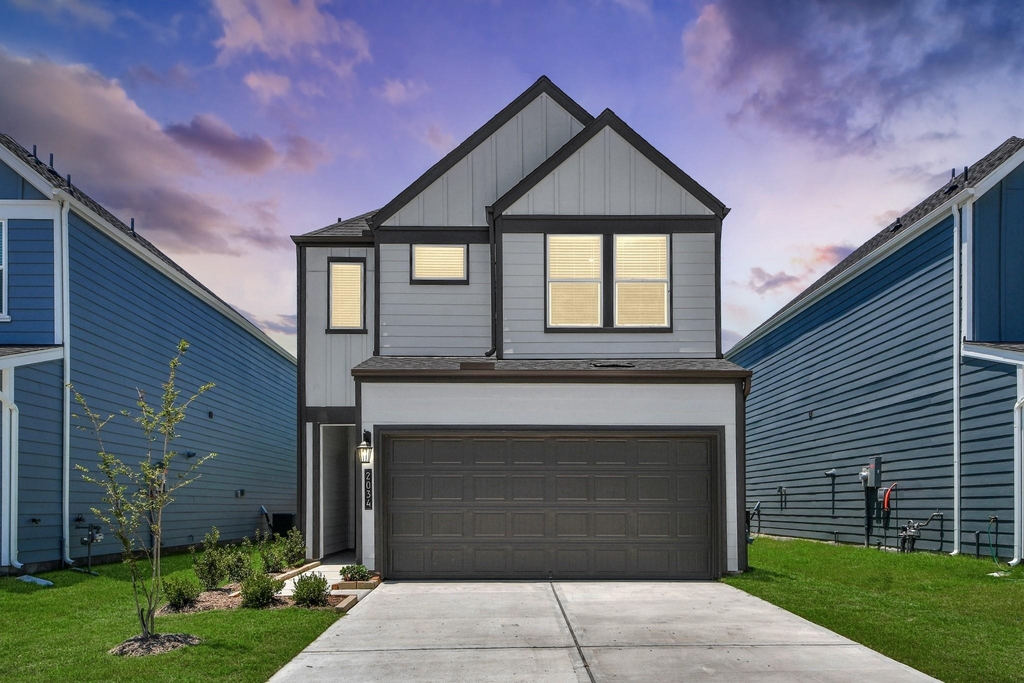 1930 Olivos Street - Photo 0