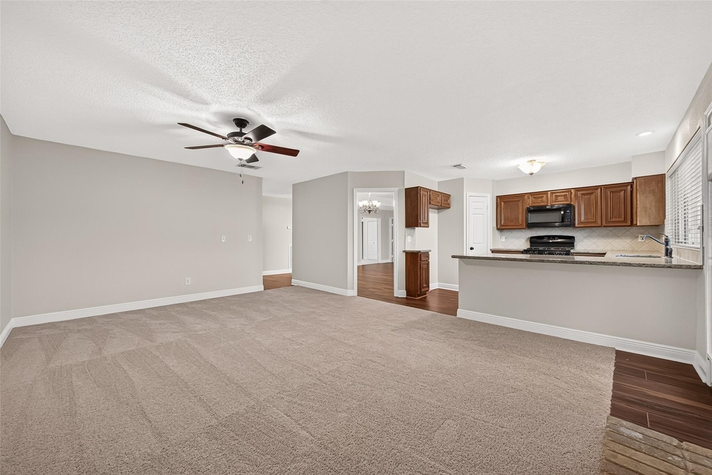 3003 Mast Court - Photo 15