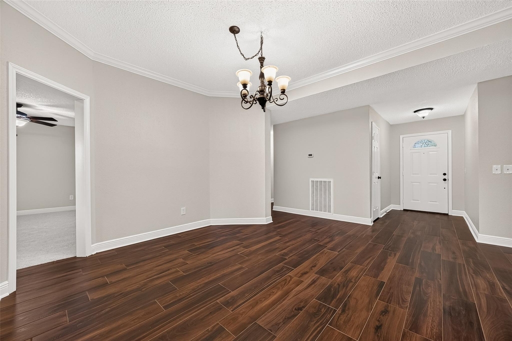 3003 Mast Court - Photo 12