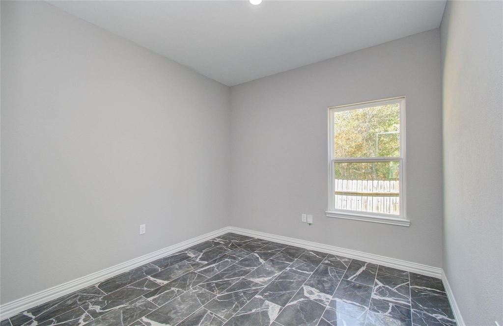 898 Road 3556 - Photo 12