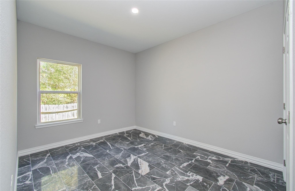898 Road 3556 - Photo 14