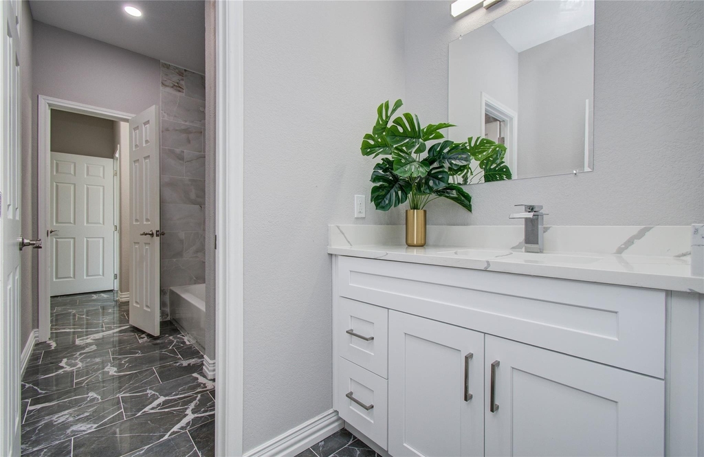 898 Road 3556 - Photo 10