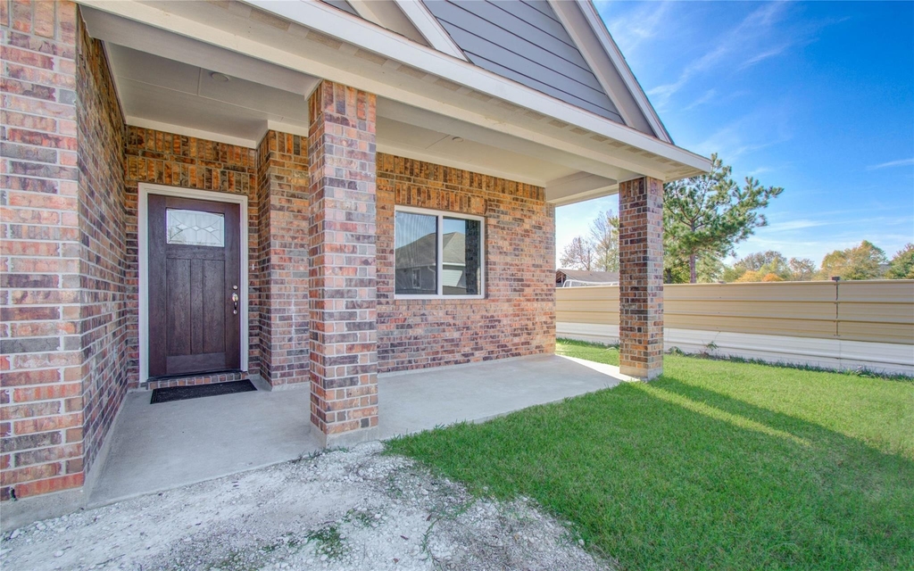 898 Road 3556 - Photo 30