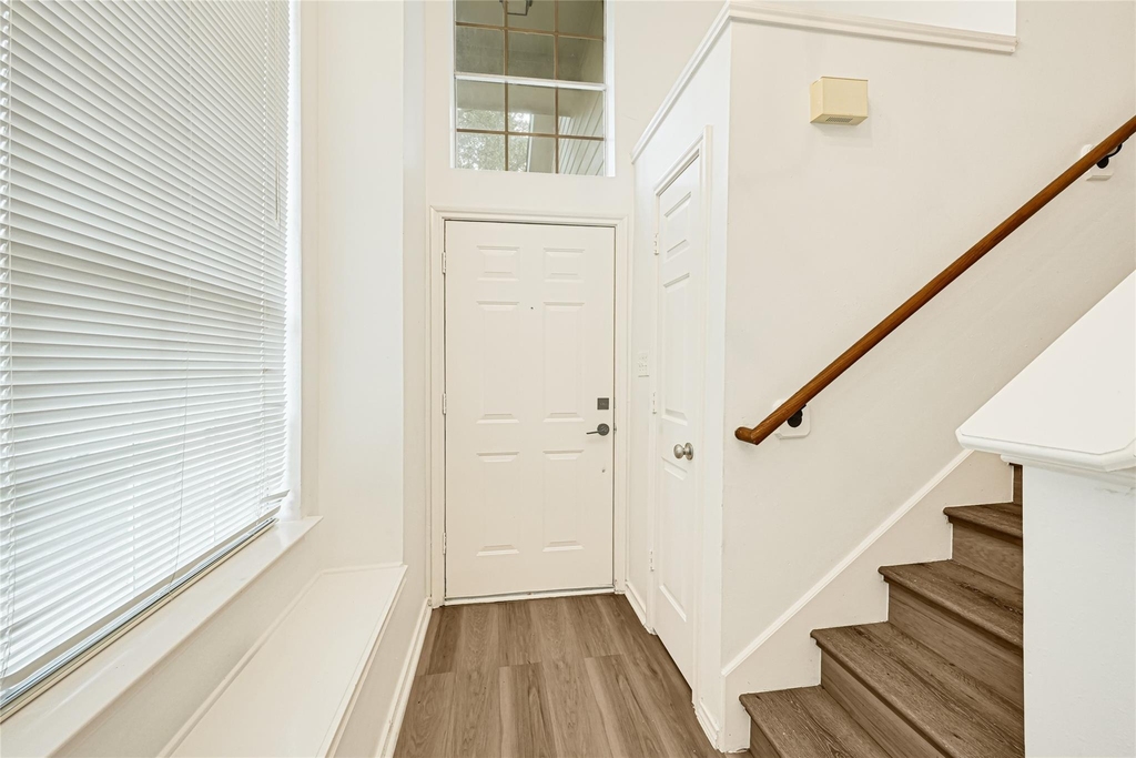 146 S Walden Elms Circle - Photo 3