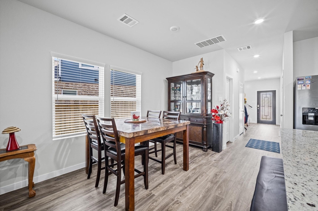 107 Resilient Gale Court - Photo 3