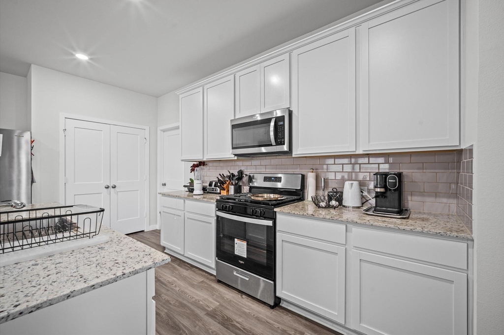 107 Resilient Gale Court - Photo 8
