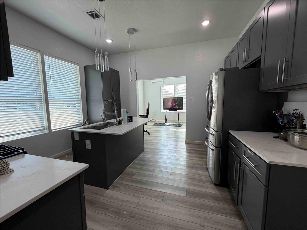 2400 Burkett Street - Photo 12