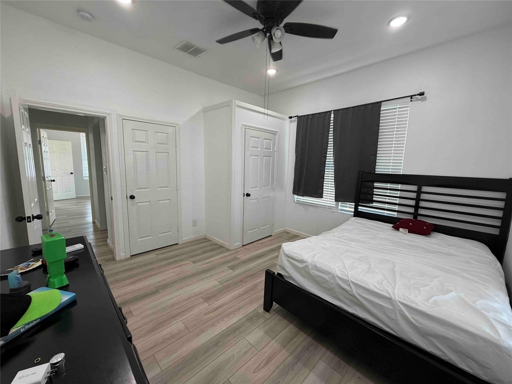 2400 Burkett Street - Photo 14