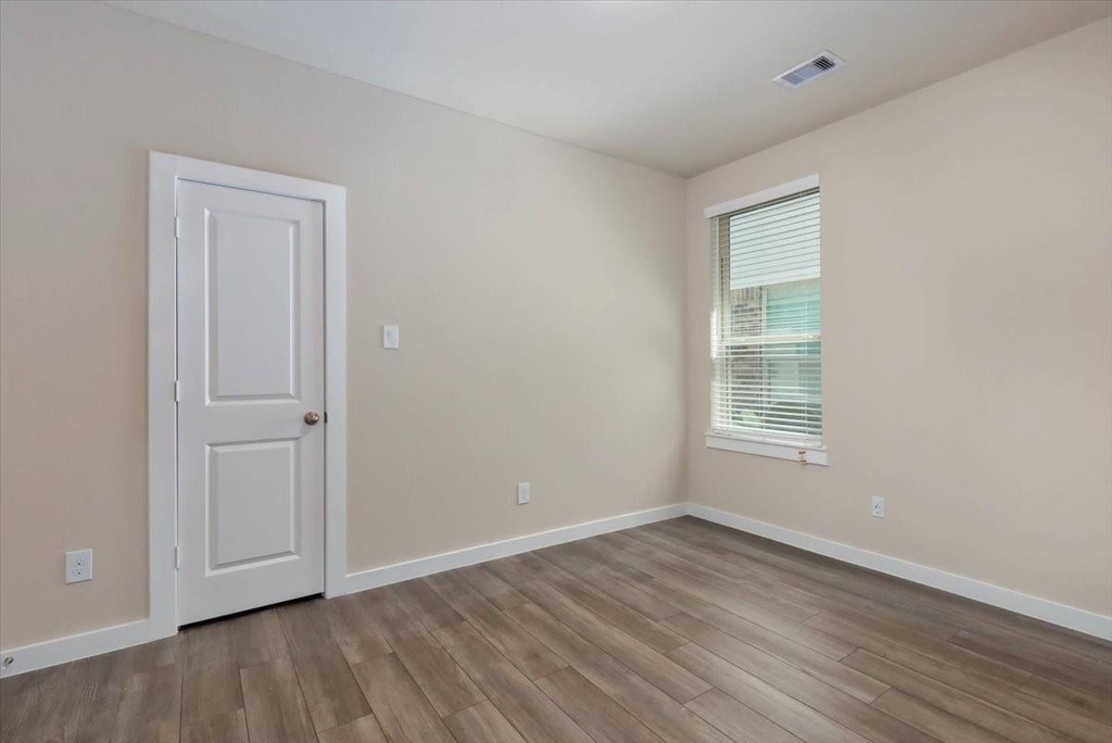 5063 Hazel Orchard Drive - Photo 15